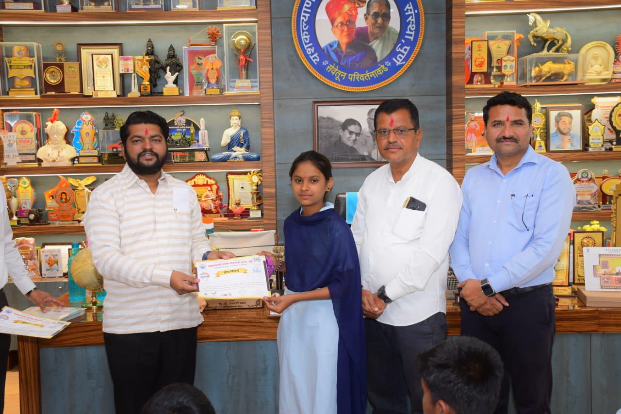 शैक्षणिक क्रियाकलाप